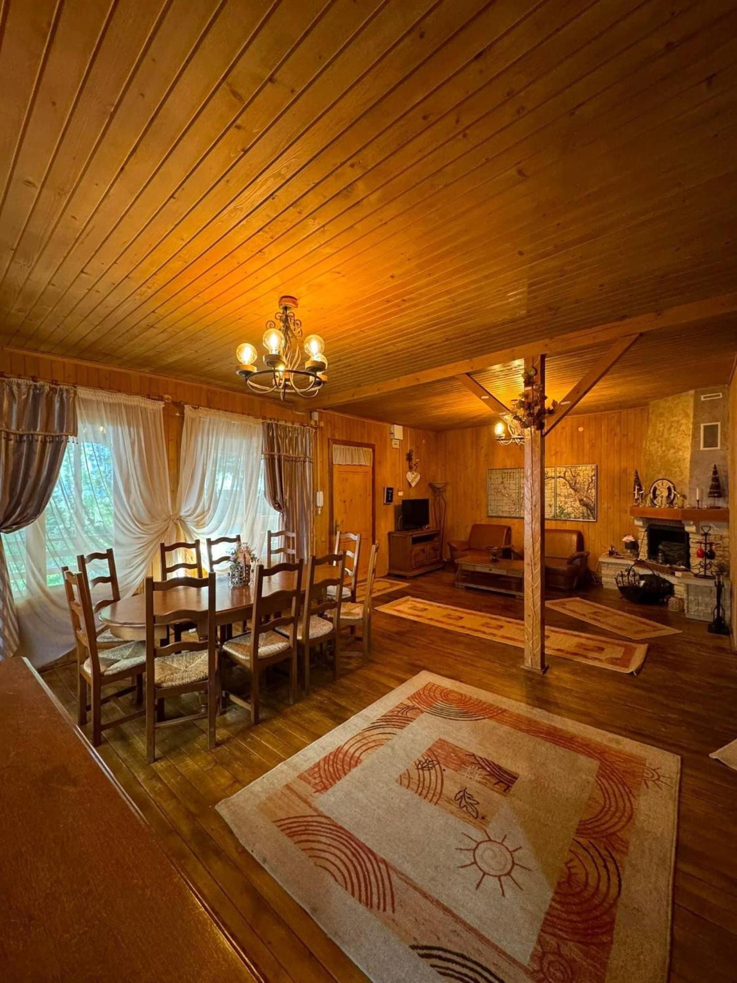 Casa De Vacanta Caciulata Zewnętrze zdjęcie